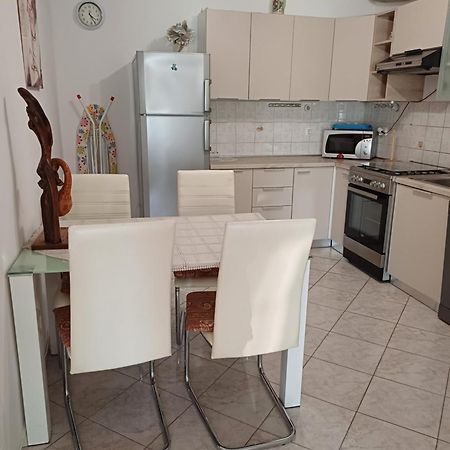 Apartments Zerjav Mali Lošinj Екстериор снимка