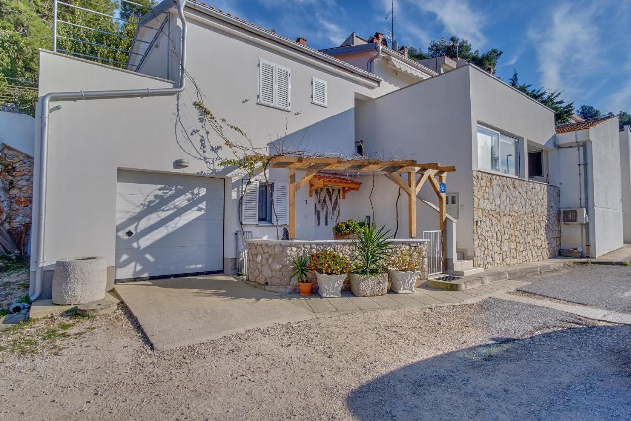 Apartments Zerjav Mali Lošinj Екстериор снимка
