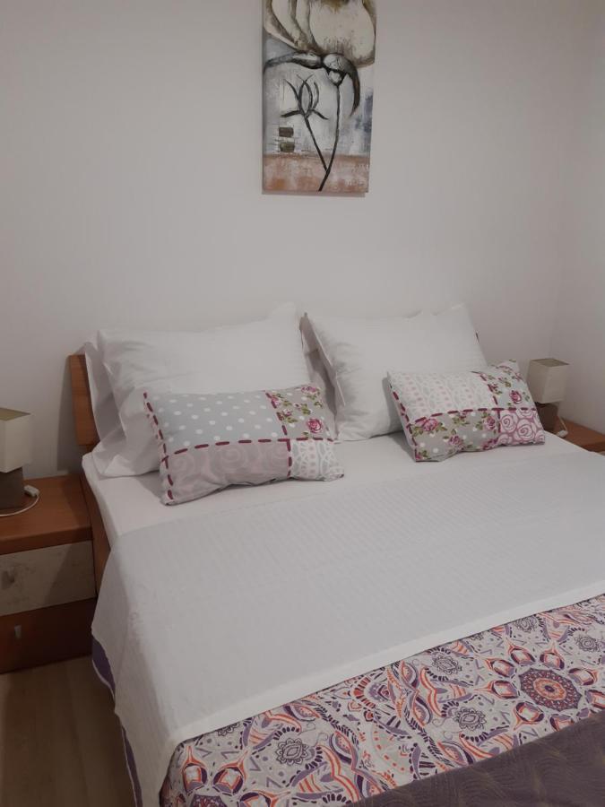 Apartments Zerjav Mali Lošinj Екстериор снимка